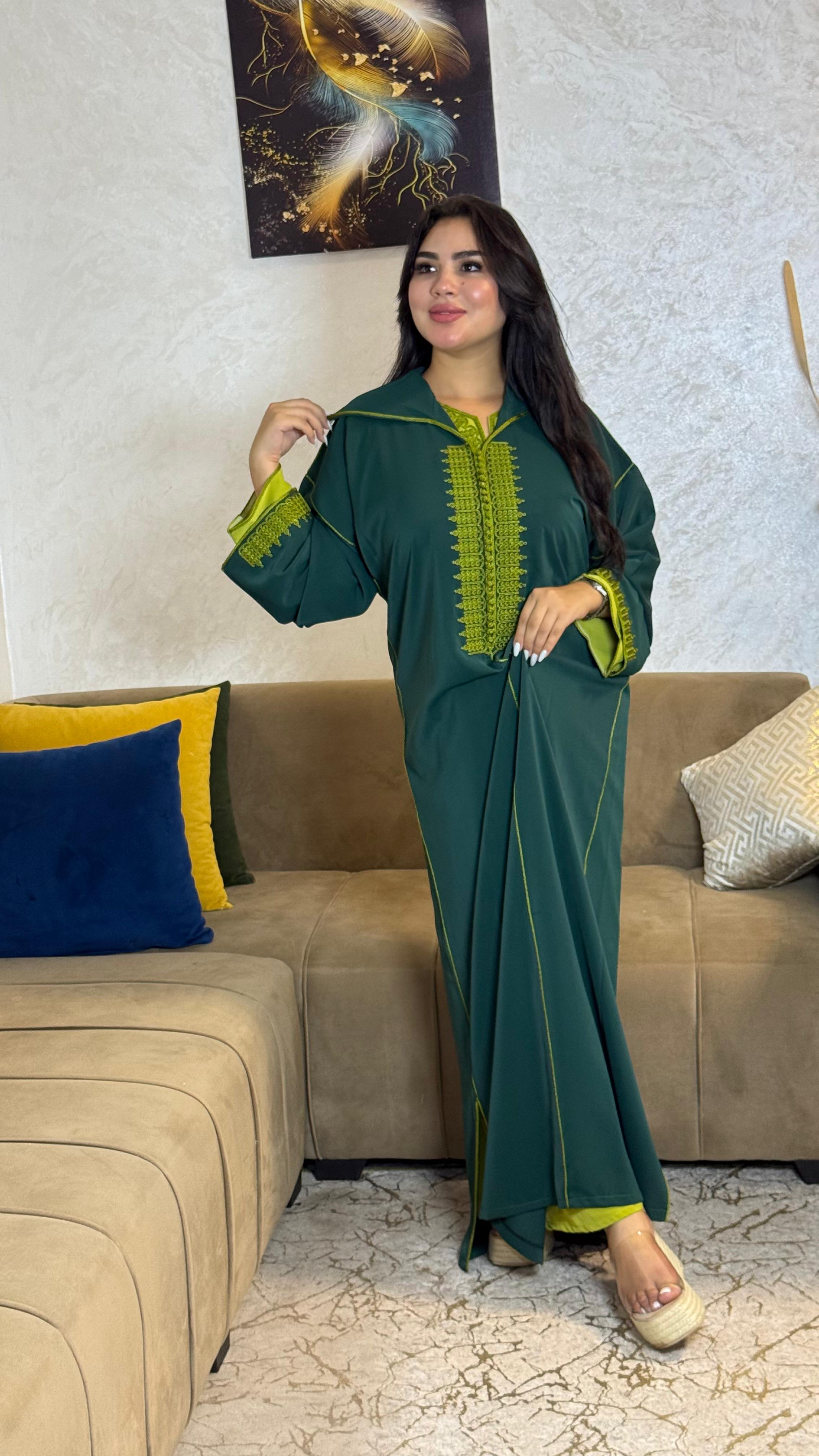 Élégante Jlaba avec Caftan Assorti